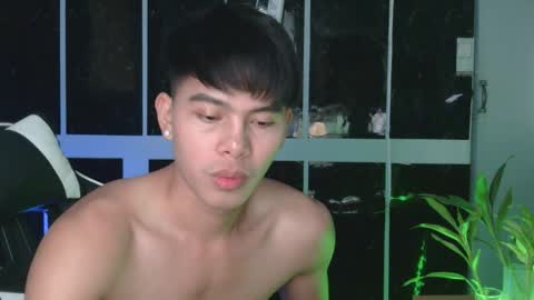 flirtfactorx online show from 12/05/25, 09:00