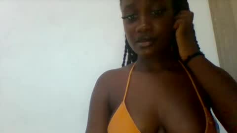 flirty_arrya online show from 04/21/26, 10:43