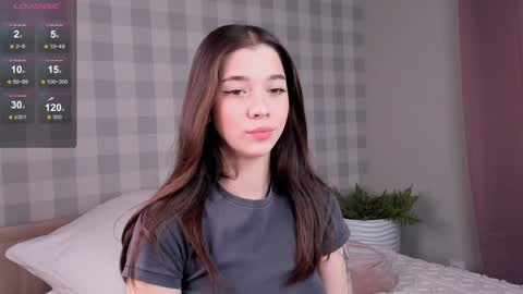 Emely  online show from 01/10/25, 11:08