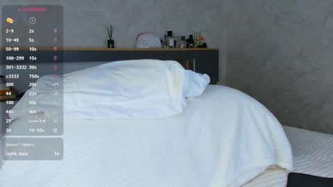 Emely  online show from 03/11/26, 03:23