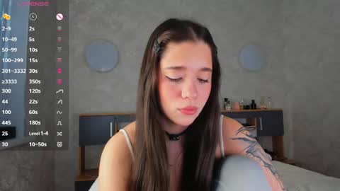 Emely  online show from 06/11/26, 04:21