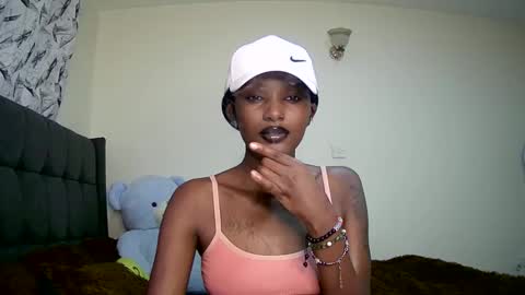 Snapshot of flirtyy_sheery chatting on 01/16/25, 12:42 sheery online show from 01/16/25, 12:42