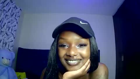 Snapshot of flirtyy_sheery chatting on 02/07/25, 04:14 sheery online show from 02/07/25, 04:14