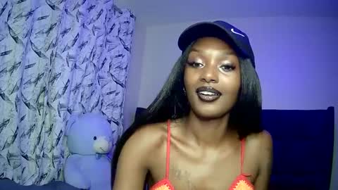 Snapshot of flirtyy_sheery chatting on 02/12/25, 12:22 sheery online show from 02/12/25, 12:22