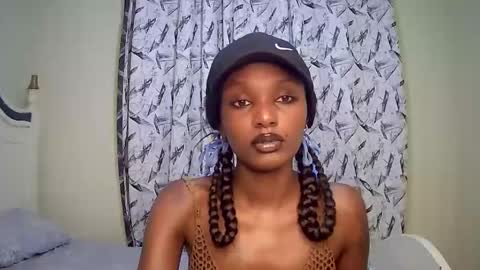 Snapshot of flirtyy_sheery chatting on 03/09/25, 11:56 sheery online show from 03/09/25, 11:56