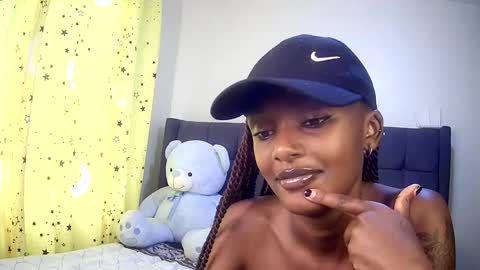 Snapshot of flirtyy_sheery chatting on 09/24/25, 07:55 sheery online show from 09/24/25, 07:55