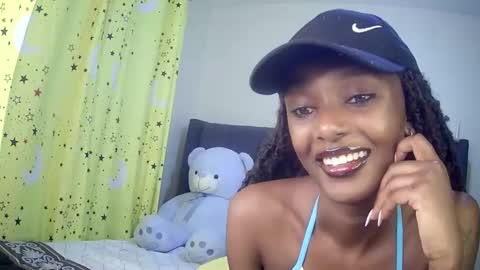Snapshot of flirtyy_sheery chatting on 10/16/25, 05:41 sheery online show from 10/16/25, 05:41