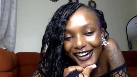 sheery online show from 02/25/26, 07:45