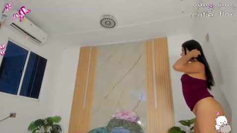 Snapshot of flor_herrera1 chatting on 07/21/26, 11:51 online show from 07/21/26, 11:51
