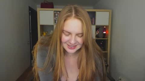 Snapshot of flora_fiore chatting on 09/24/25, 06:28 Hayley I WILL COME BACK ON MAY 27TH 6pm UTC online show from 09/24/25, 06:28