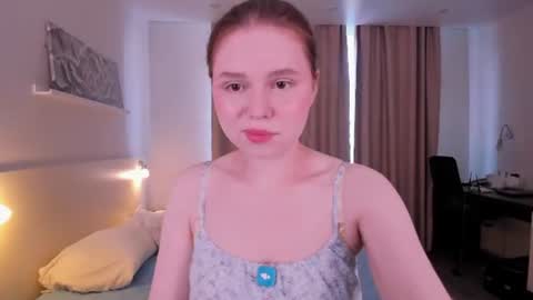 Hayley  I WILL COME BACK ON MAY 27TH 6pm UTC online show from 06/28/26, 06:08
