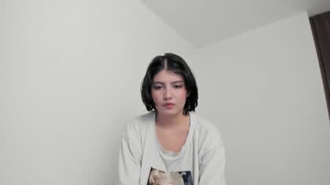 Snapshot of flordejamaica chatting on 09/20/25, 11:39 Tell me My Love online show from 09/20/25, 11:39