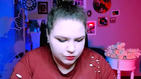 florenceanderson_ online show from 03/12/26, 08:53