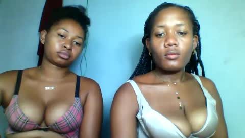 florencia011 online show from 02/22/25, 02:30