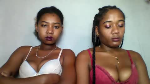 florencia011 online show from 03/04/25, 05:11