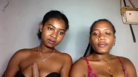 florencia011 online show from 03/07/25, 08:00