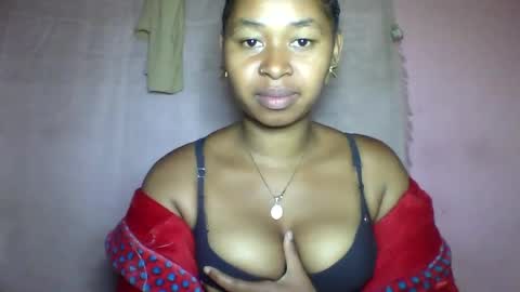 florencia011 online show from 10/17/25, 06:38