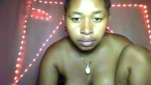 florencia011 online show from 10/17/25, 06:54