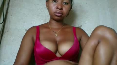 florencia011 online show from 03/23/26, 07:40