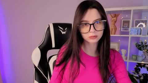 Flori online show from 04/18/26, 02:59