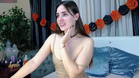 Flouvet online show from 10/31/25, 10:38