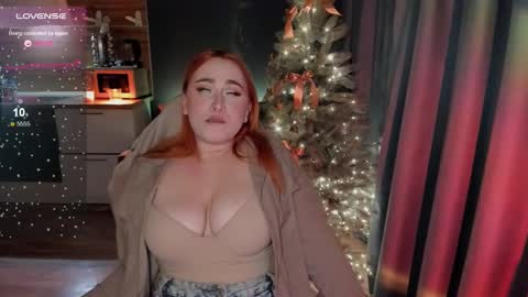 Snapshot of flower_camellia chatting on 12/29/24, 12:41 Camelia online show from 12/29/24, 12:41