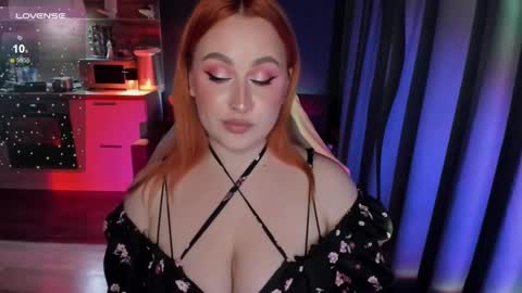 Snapshot of flower_camellia chatting on 02/04/25, 10:45 Camelia online show from 02/04/25, 10:45