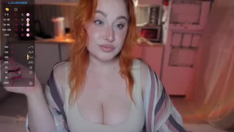 Snapshot of flower_camellia chatting on 11/01/25, 08:44 Camelia online show from 11/01/25, 08:44