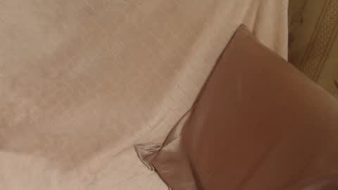 say meow and send tip  online show from 01/17/26, 04:28