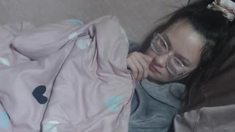 say meow and send tip  online show from 03/15/26, 01:22