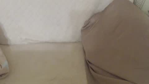 Snapshot of flowercandydoll chatting on 07/25/26, 04:26 say meow and send tip online show from 07/25/26, 04:26