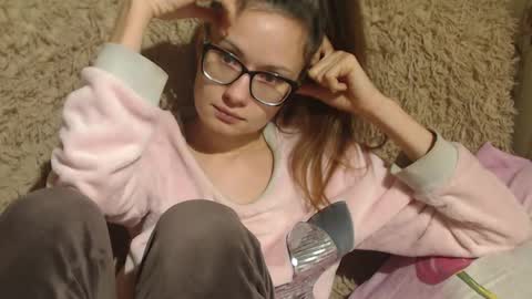 say meow and send tip  online show from 12/04/24, 02:37