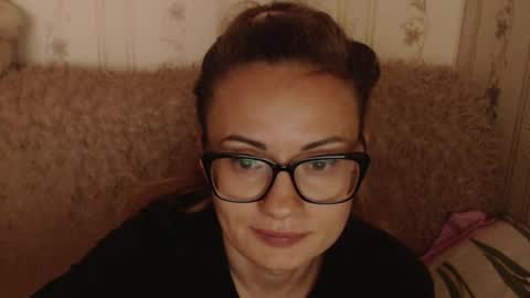 say meow and send tip  online show from 09/20/25, 10:27