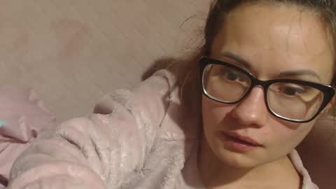 say meow and send tip  online show from 10/31/25, 07:26