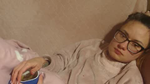 say meow and send tip  online show from 01/16/26, 05:39