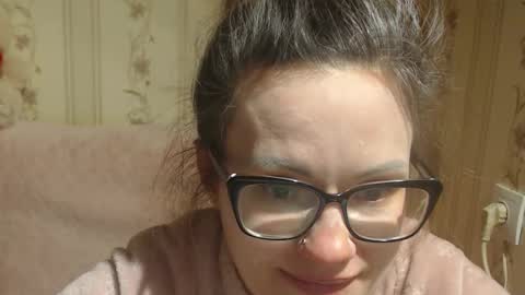 say meow and send tip  online show from 02/10/26, 07:07