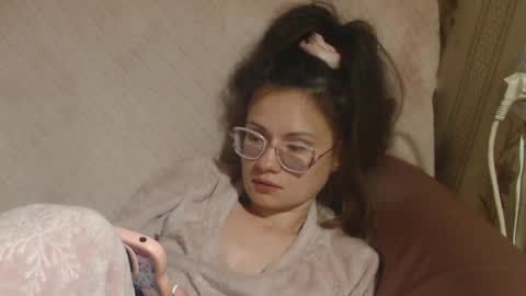 say meow and send tip  online show from 04/04/26, 10:40