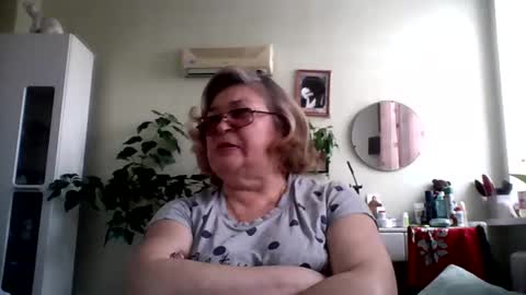 Flowerlower online show from 03/03/25, 12:27