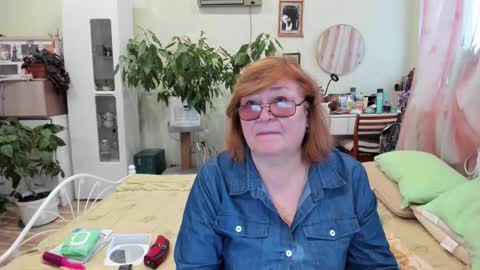 Flowerlower online show from 11/06/25, 07:09