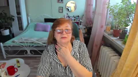 Flowerlower online show from 02/12/26, 06:19