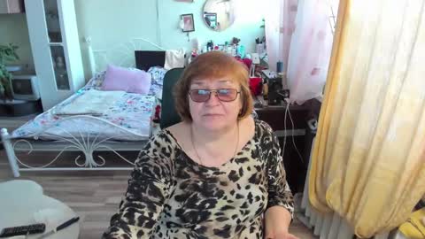 Flowerlower online show from 03/08/26, 06:17