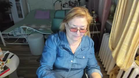 Flowerlower online show from 04/22/26, 06:31