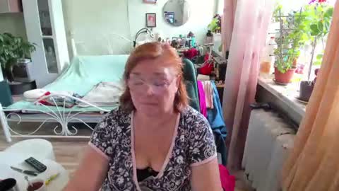 Flowerlower online show from 07/19/26, 08:07