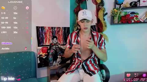 flowers109 online show from 12/13/25, 11:32