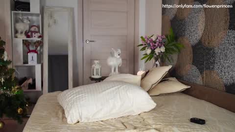 DARYA   online show from 01/13/25, 06:38