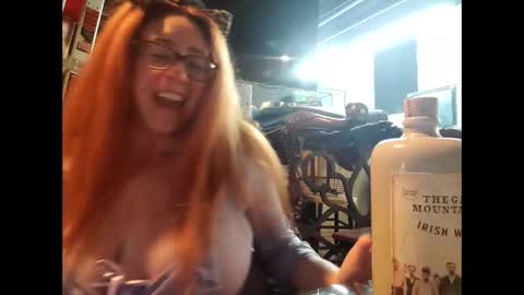 flowersshaker online show from 11/18/25, 07:13