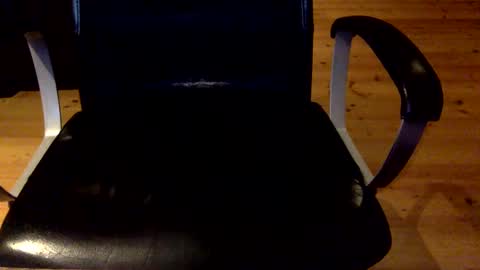 Snapshot of flowmover chatting on 02/24/25, 07:52 flowmover online show from 02/24/25, 07:52