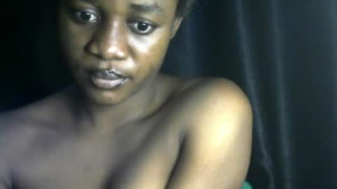 Snapshot of flrity10 chatting on 06/15/26, 02:41 Flirty online show from 06/15/26, 02:41
