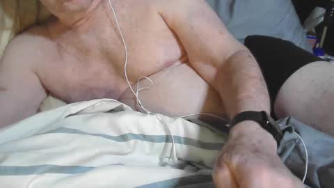 FLshowman online show from 01/19/25, 02:47