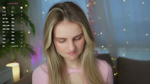 Adeline online show from 12/04/24, 09:18